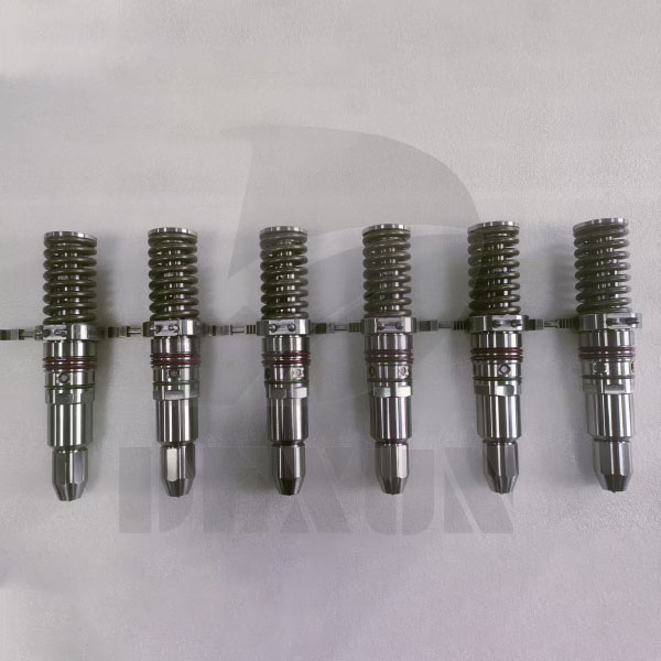Suqian Dexun sends 4P9075 4P-9075 Caterpillar 3500 MUI injector to Customer